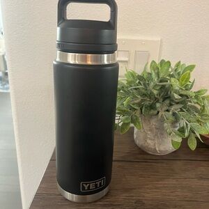 NEW YETI Black Stainless Steel Water Bottle